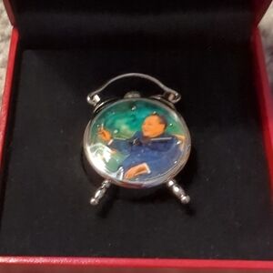 Vintage Commemorative Shanghai Tang Miniature Clock with Artwork